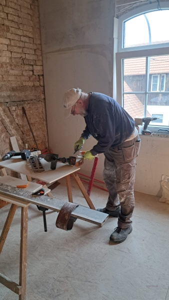 20251115004 20251115004